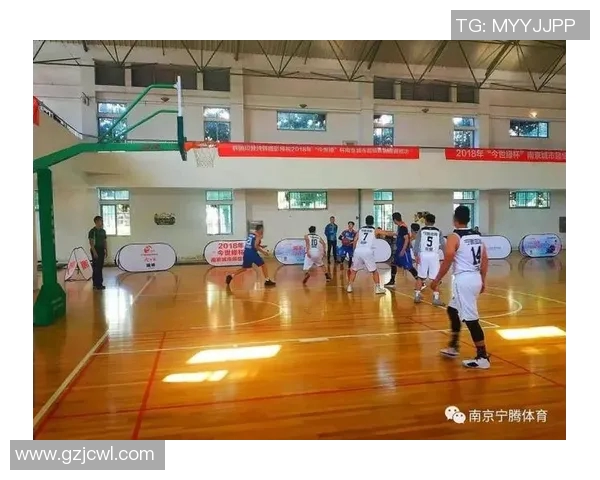 南京篮球队防守表现分析与改进建议探讨